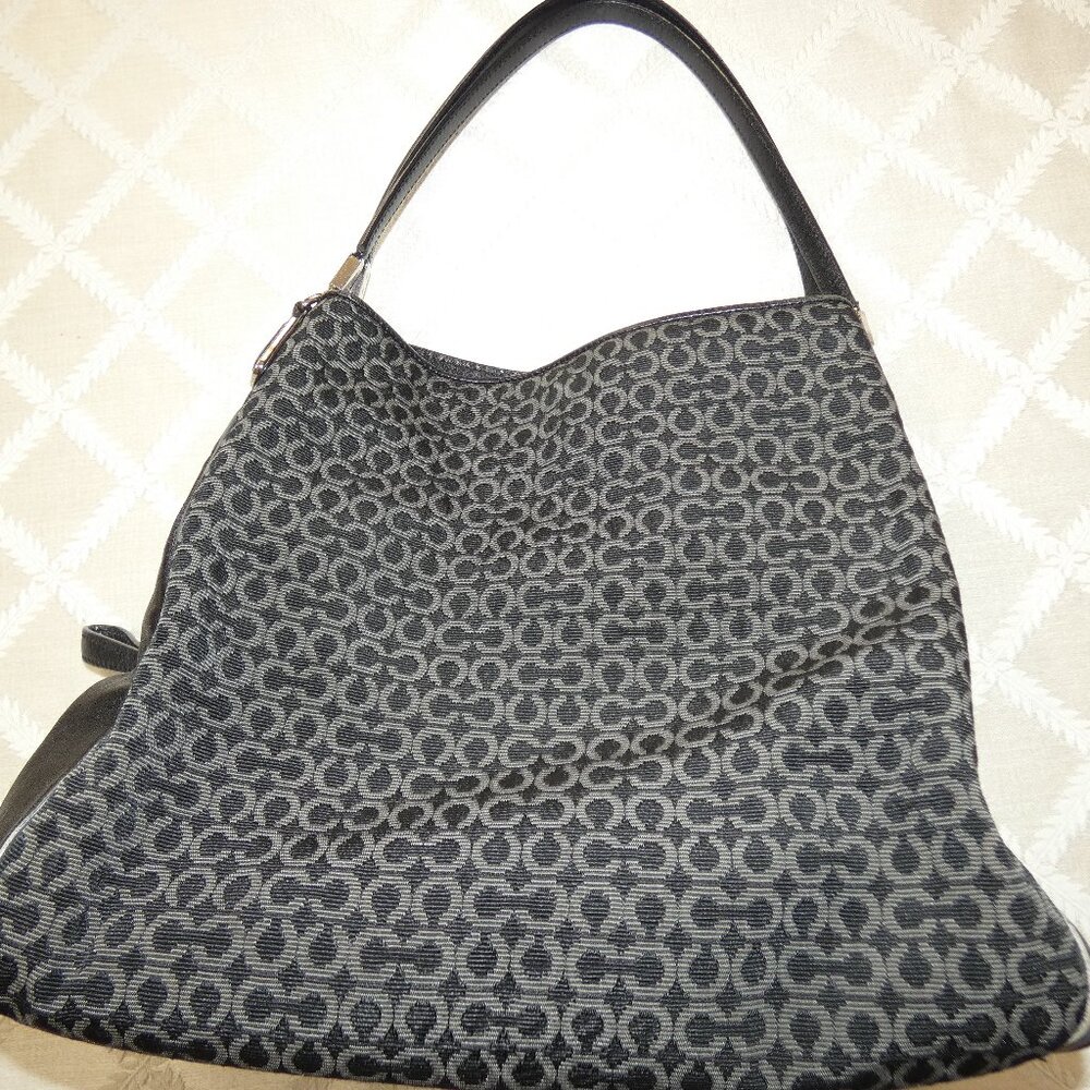 Coach Handbag Black with 3 Compartment